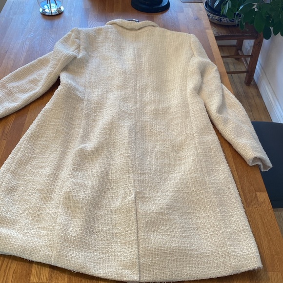 Guess off white lined coat XL - Picture 6 of 9